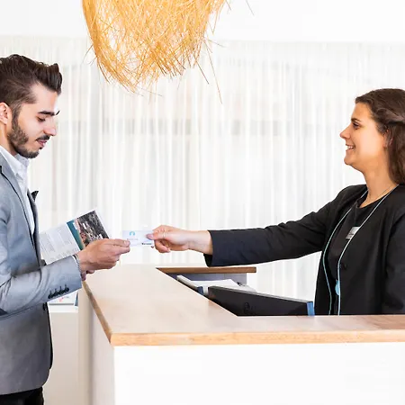 Clube Maria Luisa 아파트호텔 알부페이라