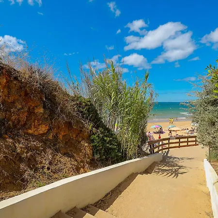 Clube Maria Luisa Aparthotel