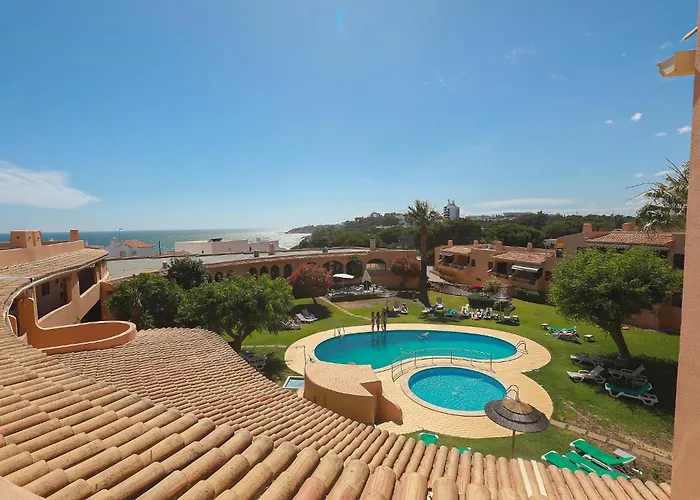 Clube Maria Luisa Apart-hotel