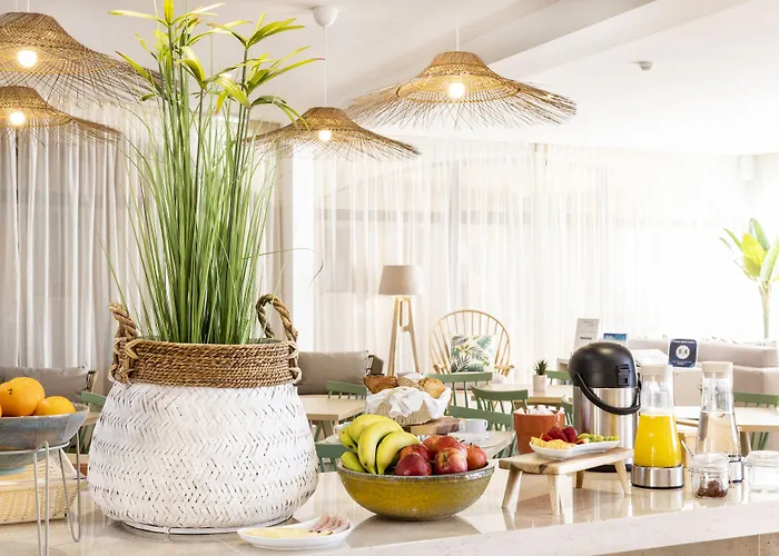 Clube Maria Luisa Apart-hotel 3*