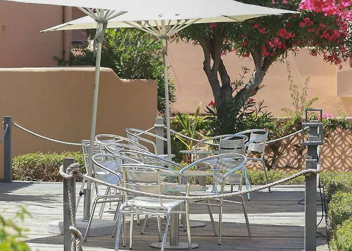 Clube Maria Luisa Aparthotel